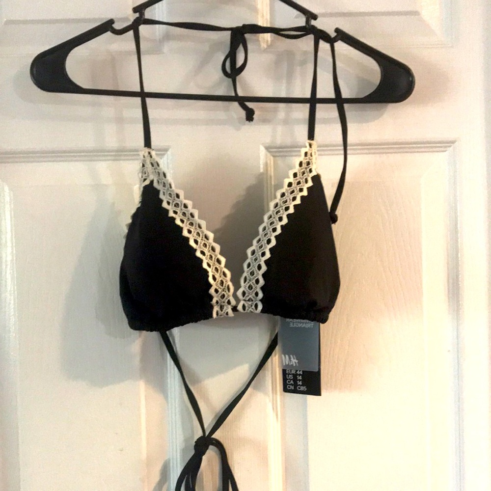 NWT H&M bikini top